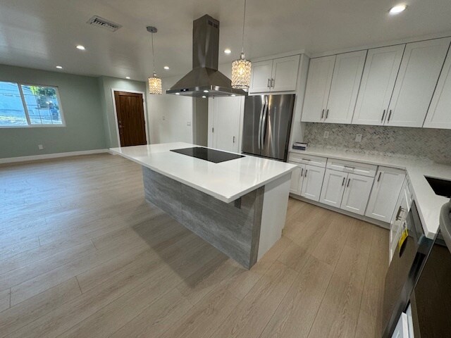 Building Photo - 10839 Fellows Ave