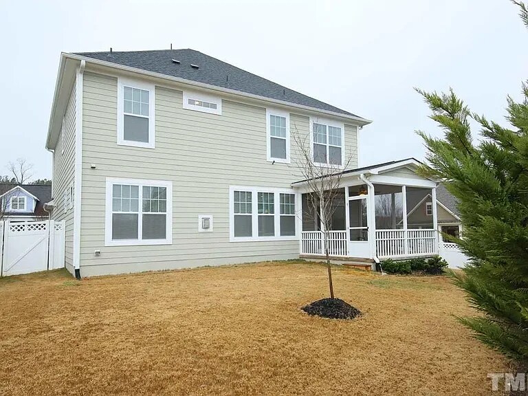 Building Photo - 318 Millbrook Dr