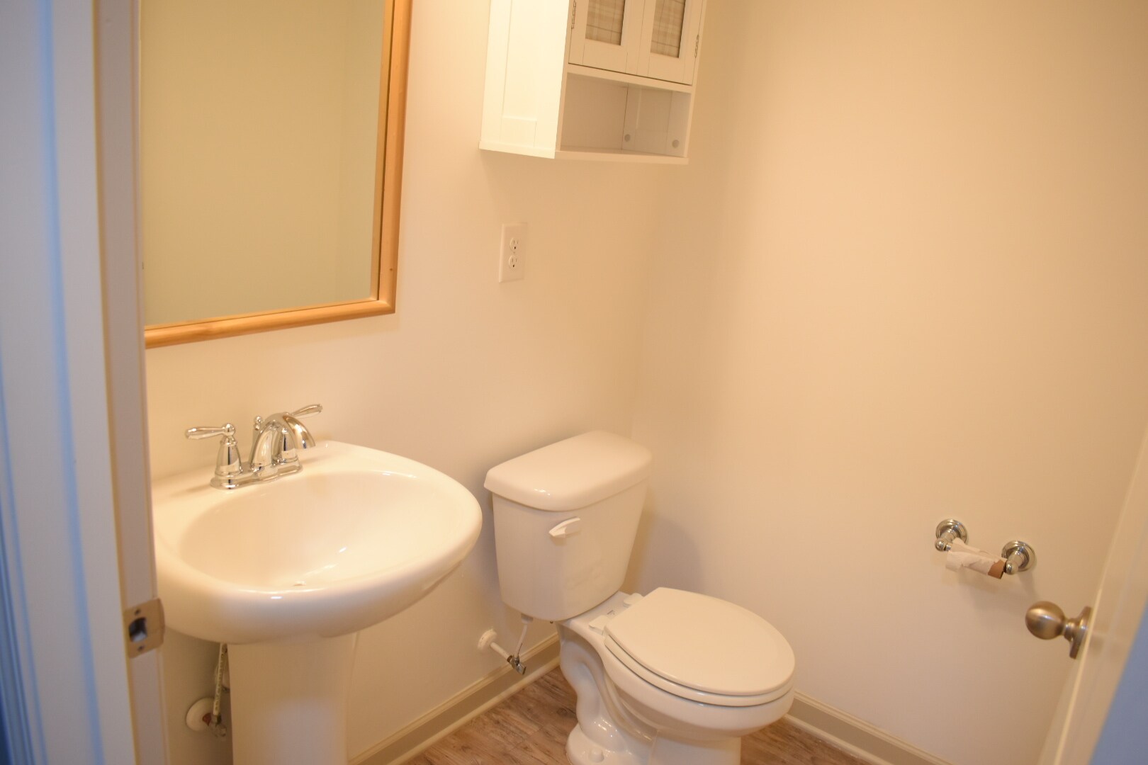 Building Photo - 145 Presley Ln