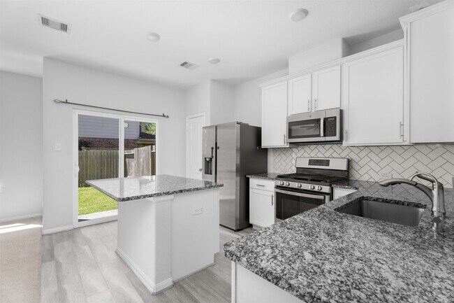 Building Photo - 3325 Harmony View Ln