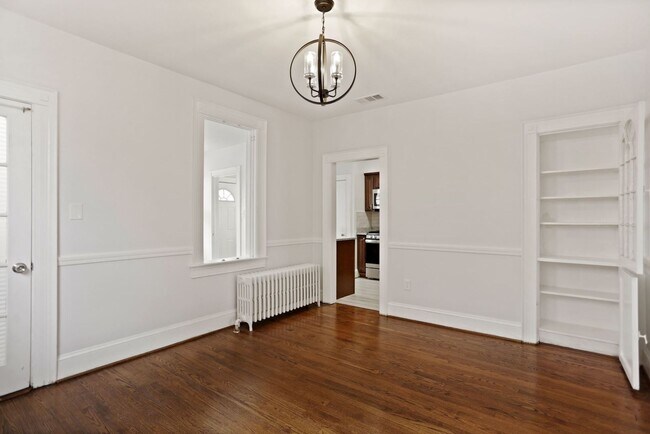 Building Photo - Stunning 3BR/2.5BA Home in Brookland – Available Now!