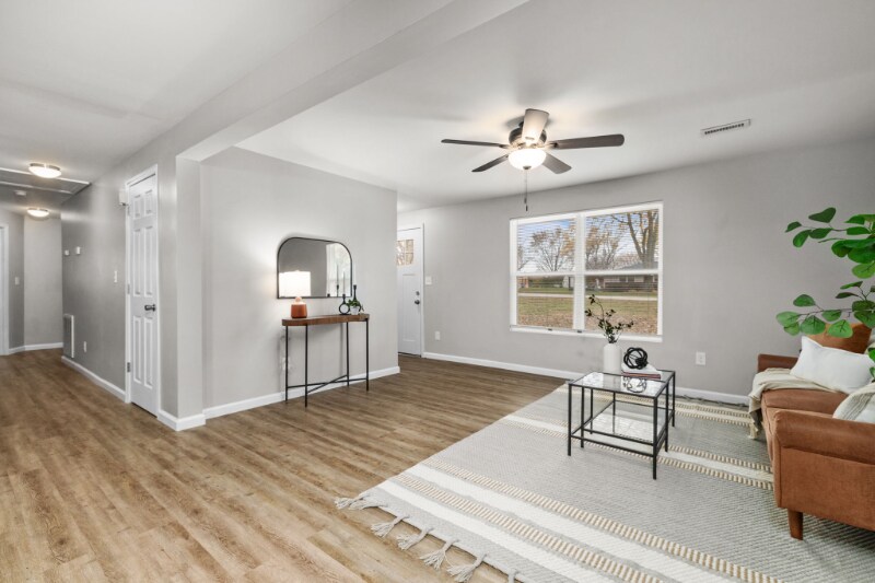 Building Photo - 2 Gilbert Dr