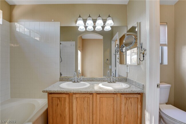 Building Photo - 7865 Blue Charm Ave