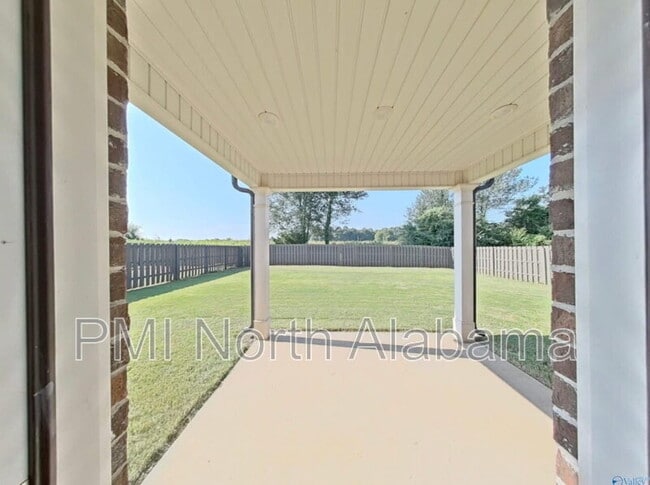 Building Photo - 26628 Kyle Ln