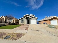 Building Photo - Northeast El Paso 3 Bed Refrig A/C