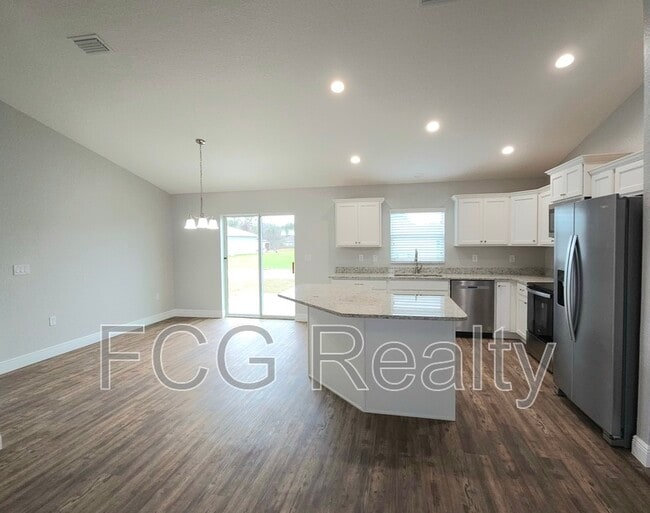 Building Photo - 4750 SW 139th St Rd