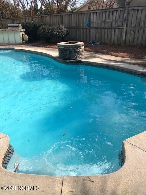 Building Photo - 825 Royal Bonnet Ct