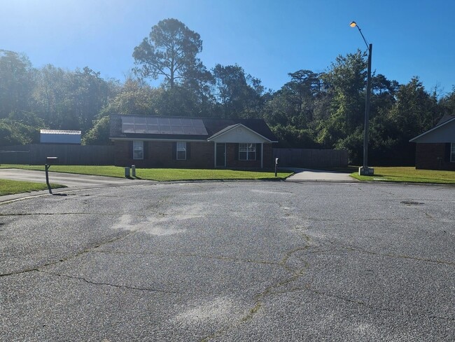 Building Photo - 1073 Cassidy Ln