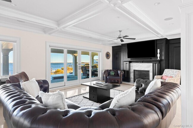 Building Photo - 17 Ludlow Ln