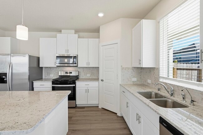 Building Photo - 14759 Slow River Ave