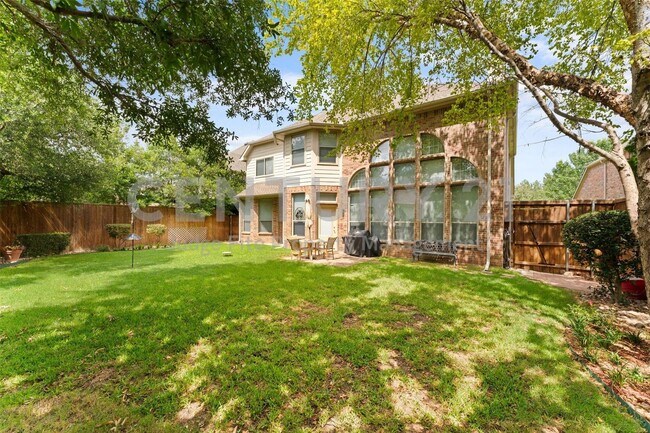 Building Photo - Beautifully Maintained, 2-Story 5/3.5/3 Ne...