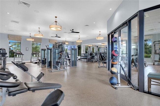 Building Photo - 1391 Olympic Club Blvd