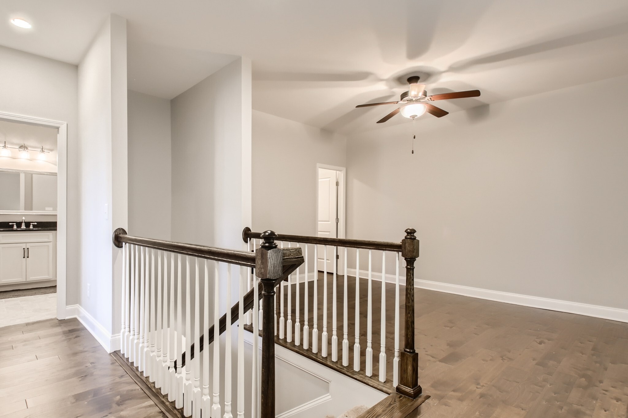 Bonus Room with ceiling fan! - 1608 Hampshire Plz