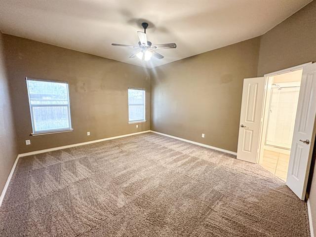 Building Photo - 1715 Nestledown Dr