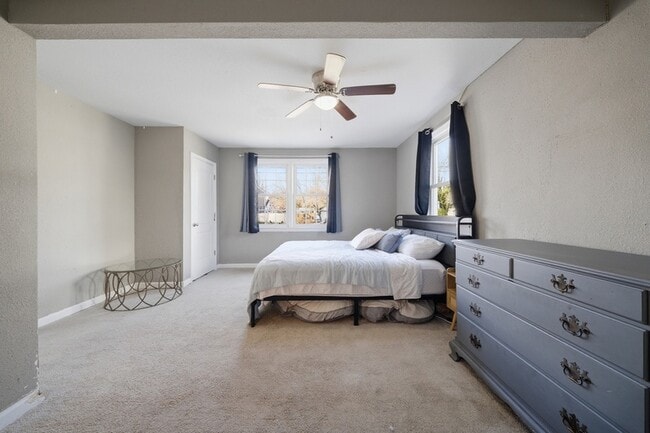 Building Photo - 4549 Bankhead Ave