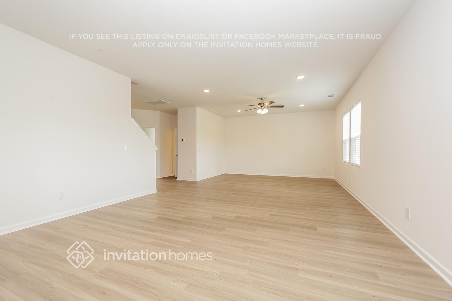 Building Photo - 127 Glacier Wy
