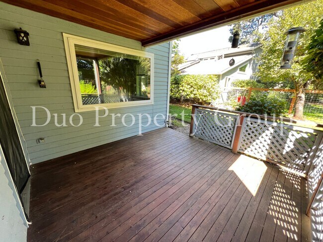 Building Photo - North Adams