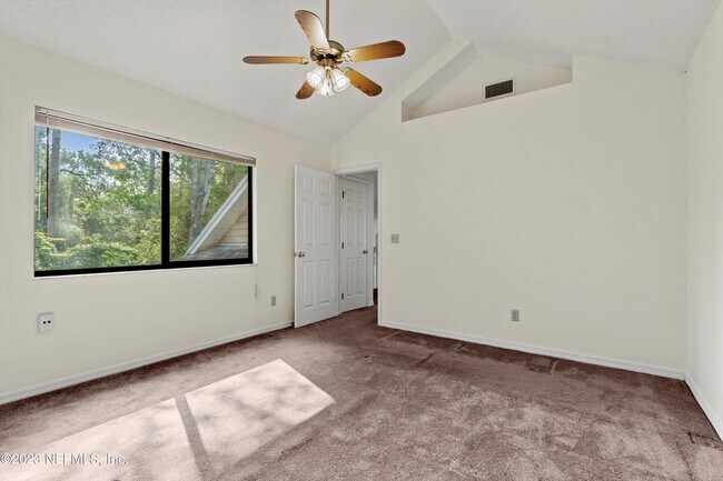 Building Photo - 10538 Broomsedge Ct