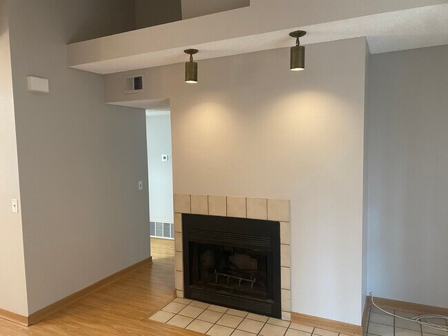 Building Photo - 4869 70th St