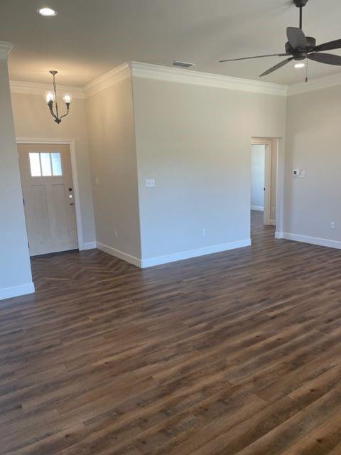 Building Photo - 6950 Phoenix Dr