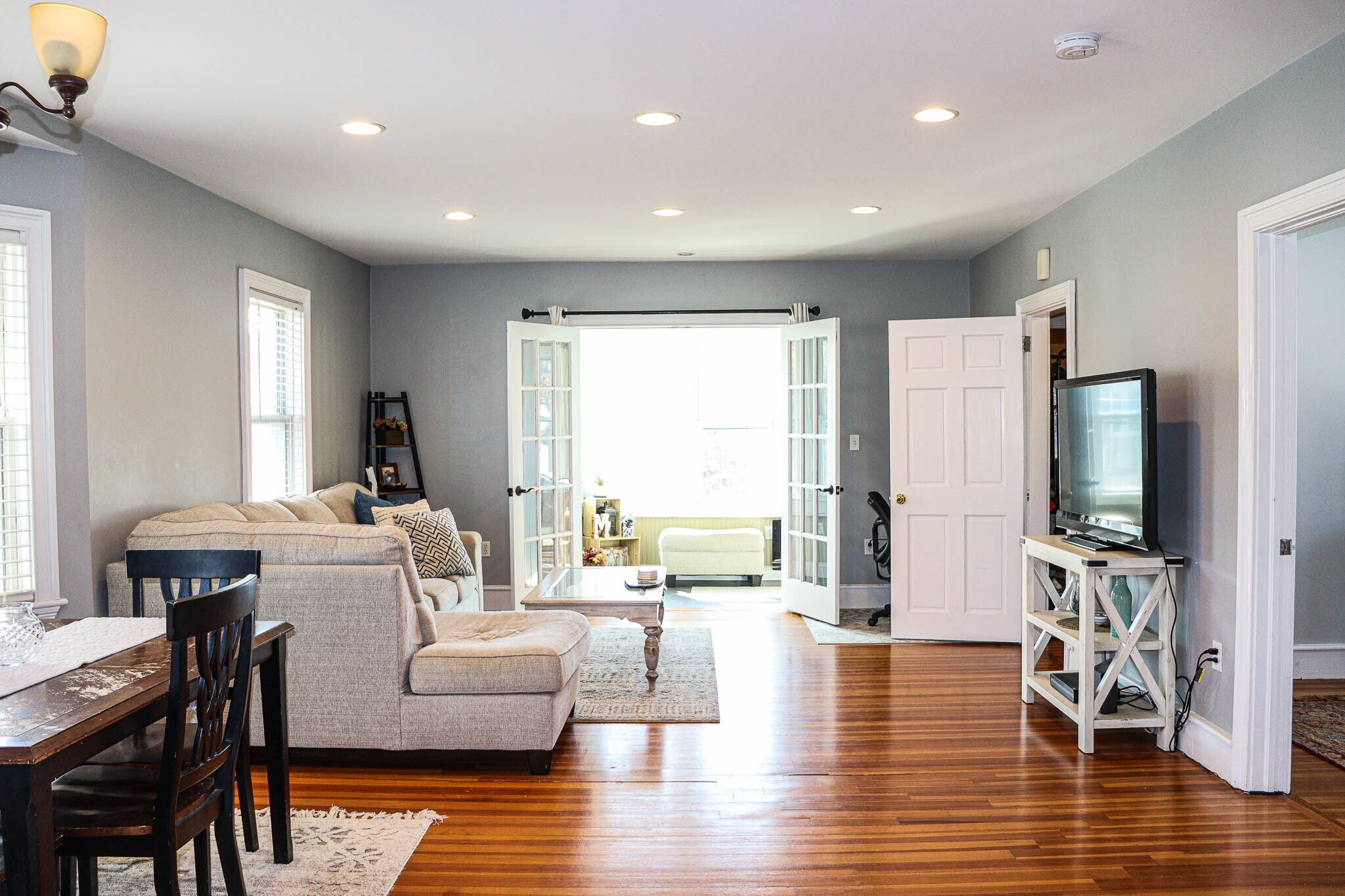 Building Photo - 36 Lancaster St