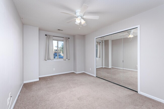 Building Photo - 2396 Quarterback Ct