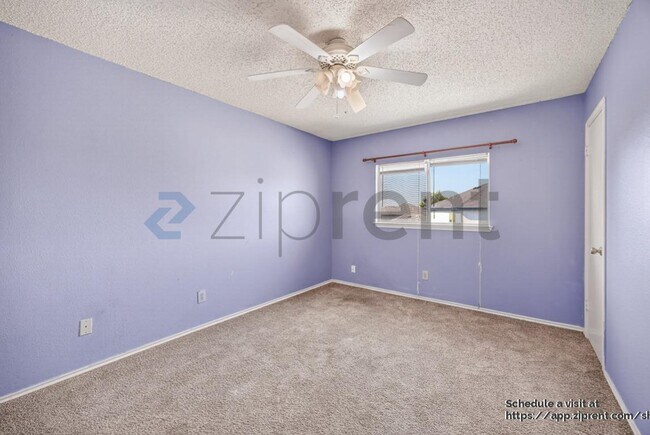 Building Photo - 5515 Champions Hill Dr