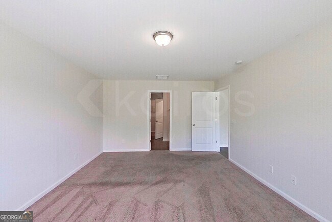 Building Photo - 100 Ebenezer Blf Wy
