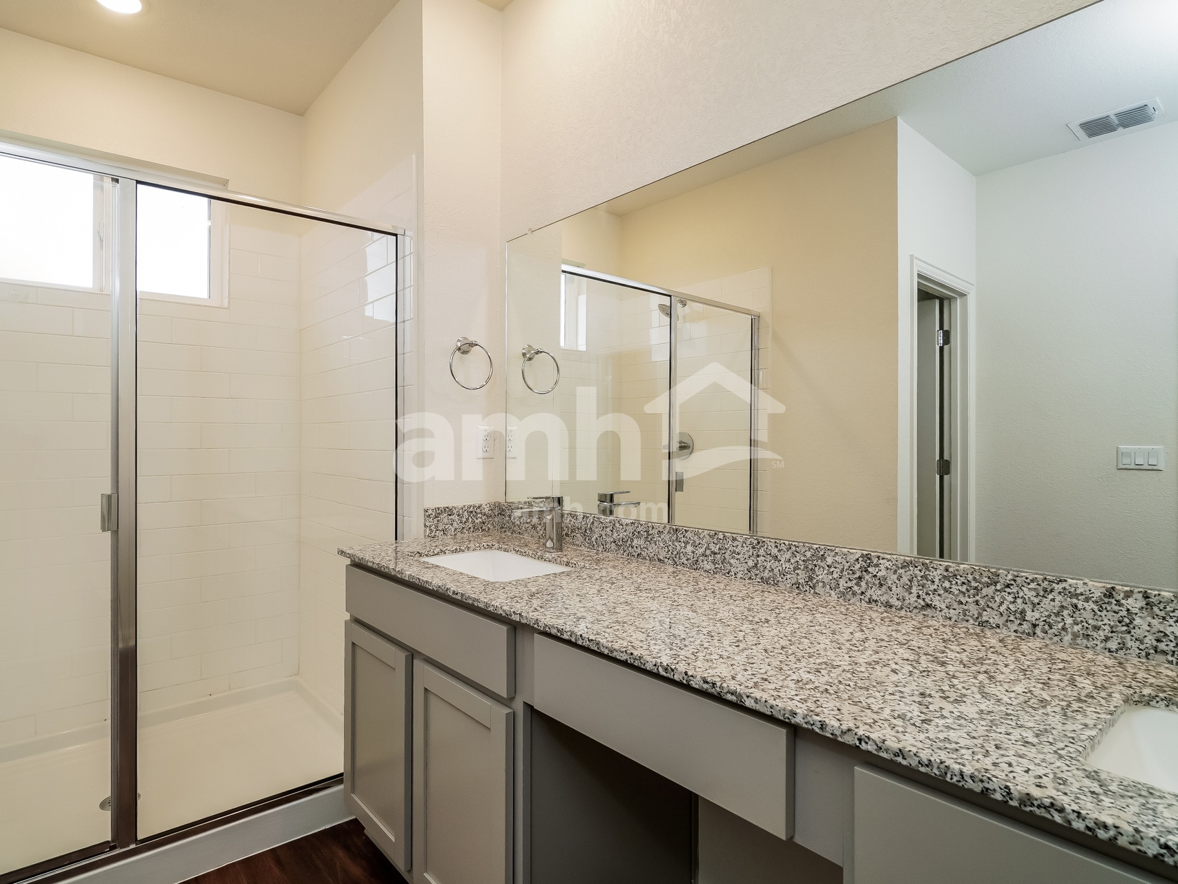 Building Photo - 2739 Spencebrook