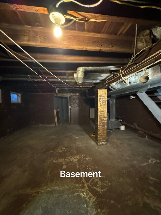 Building Photo - 317 East Ave