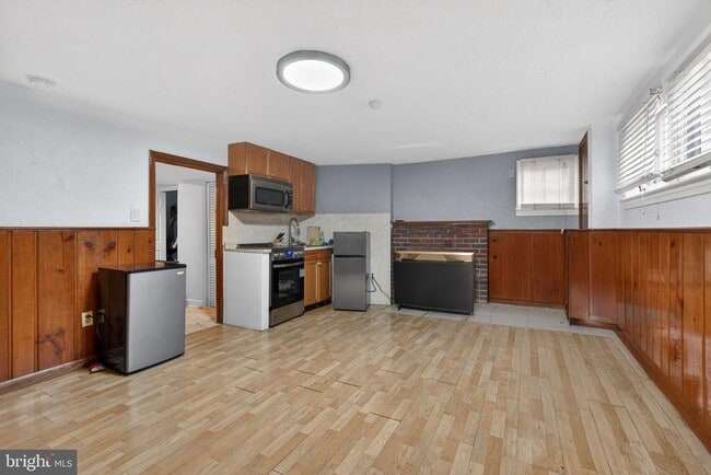 Building Photo - 7329 12th St NW