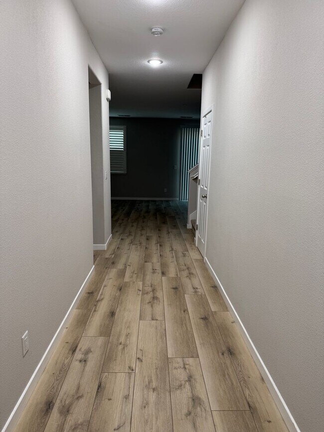 Building Photo - 3223 Le Bourget Ln