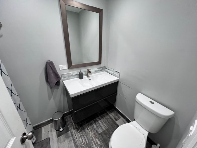 Building Photo - 2330 N Lockwood Ave