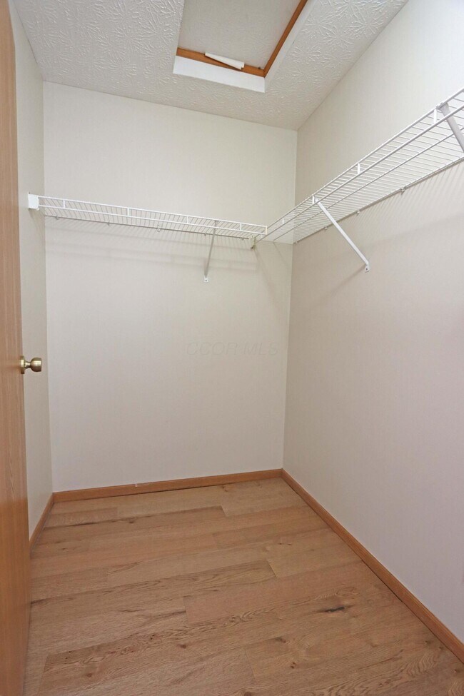 Building Photo - 1417 Wild Oats Dr