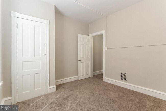 Building Photo - 1638 S Conestoga St