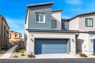 Building Photo - 12743 Epperly St