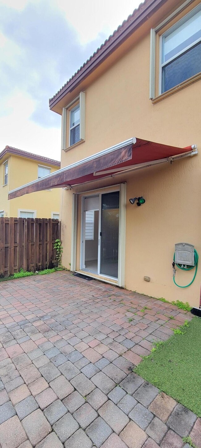 Building Photo - 11357 NW 87th Ln