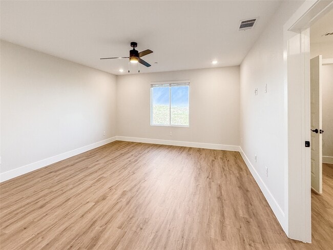 Building Photo - 5609 Mobeetie Lp