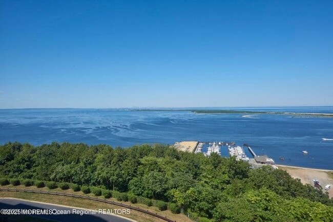 Building Photo - 25 King James Ln