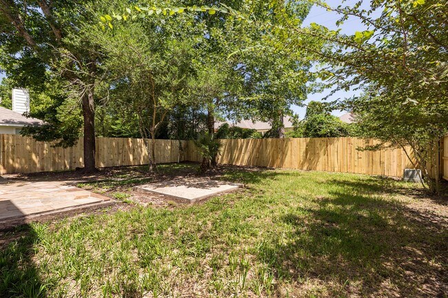 Building Photo - 42 Camber Pine Pl
