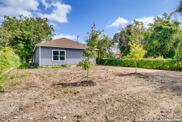 Building Photo - 1308 Aransas Ave
