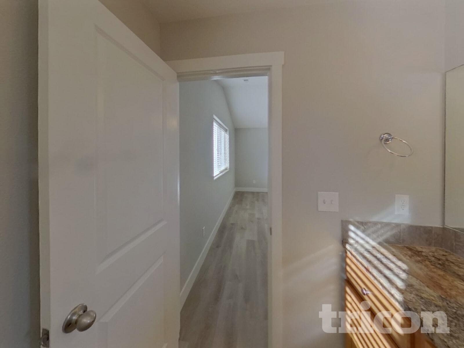 Building Photo - 7924 NE 20th St