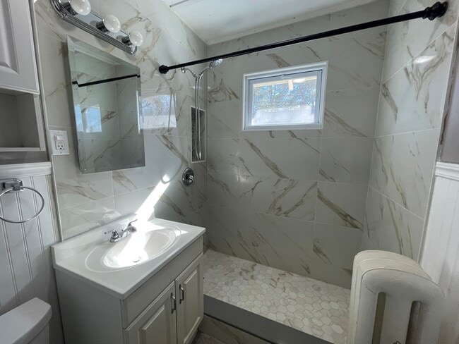 Building Photo - 40-42 Gordon Street