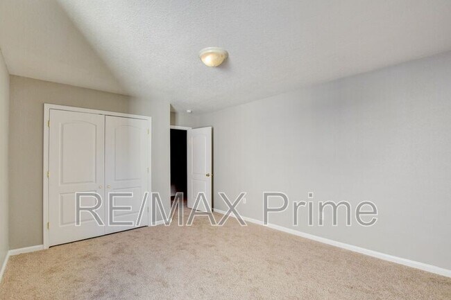 Building Photo - 2513 Masi St