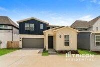 Building Photo - 22805 Frassino Pl