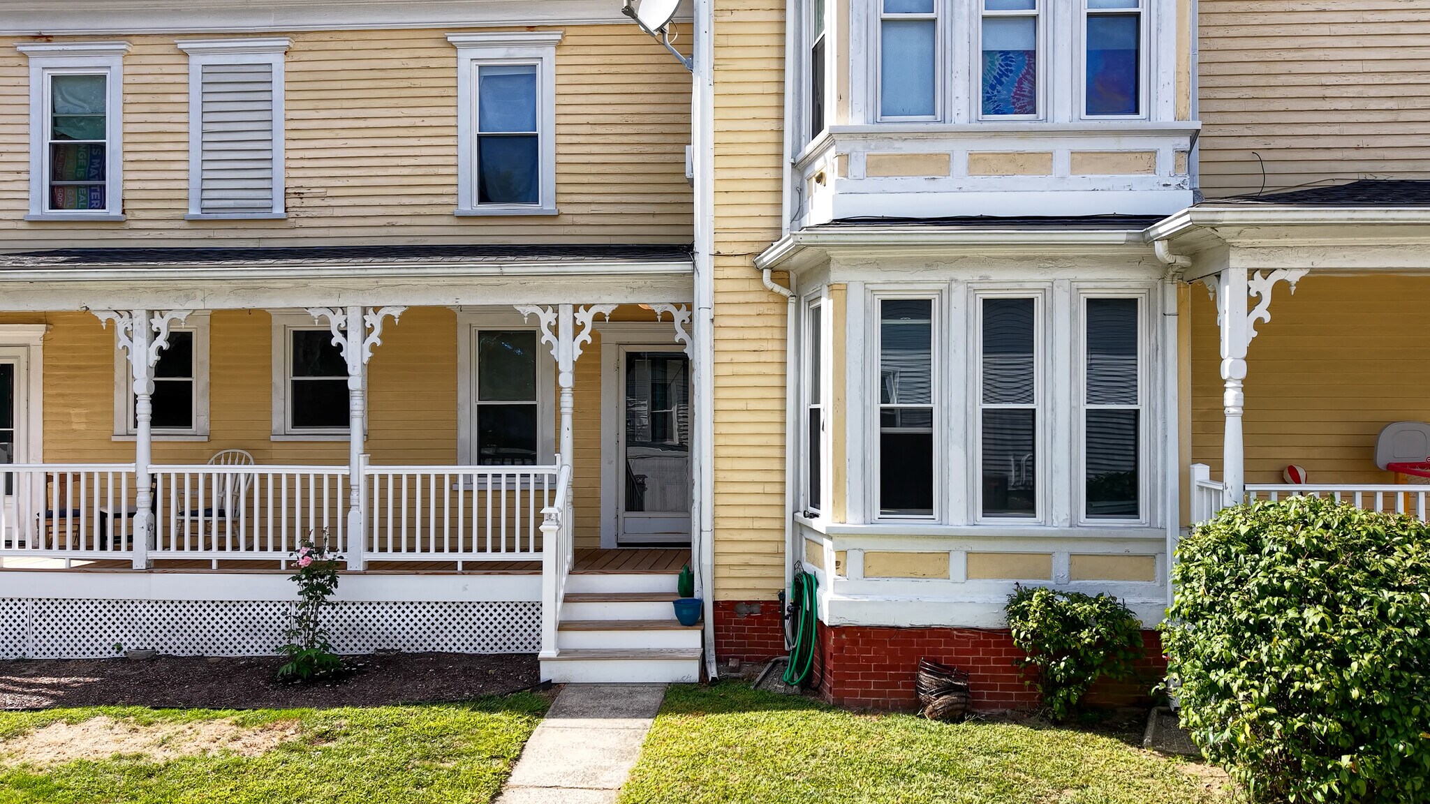 Building Photo - 10 Barrows St