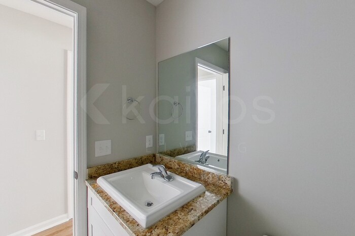 Building Photo - 104 Cottage Grove Rd