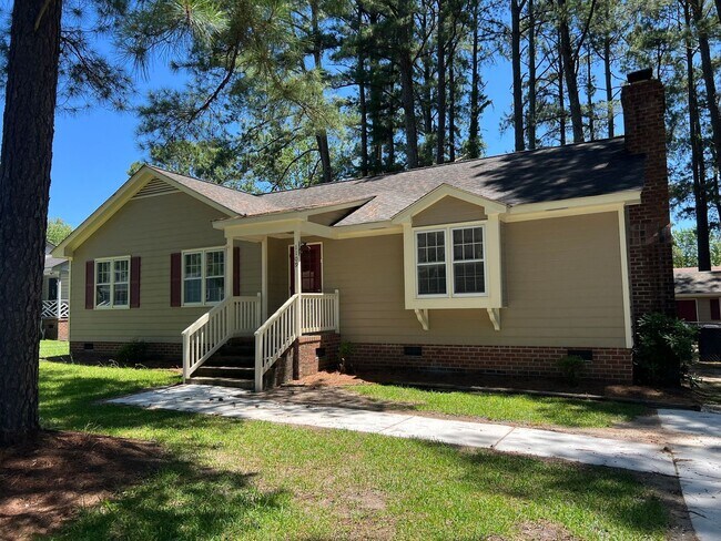 Building Photo - 3 Bedroom House-Nash Co
