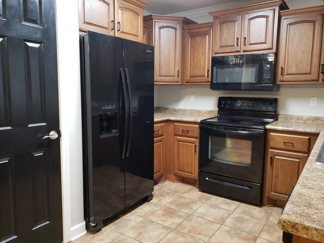 Building Photo - Cedarbrook Farms Subdivision (Across from Shepherd's Field)