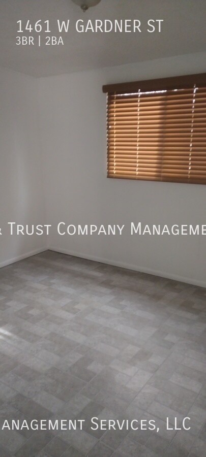 Building Photo - 1461 W Gardner St